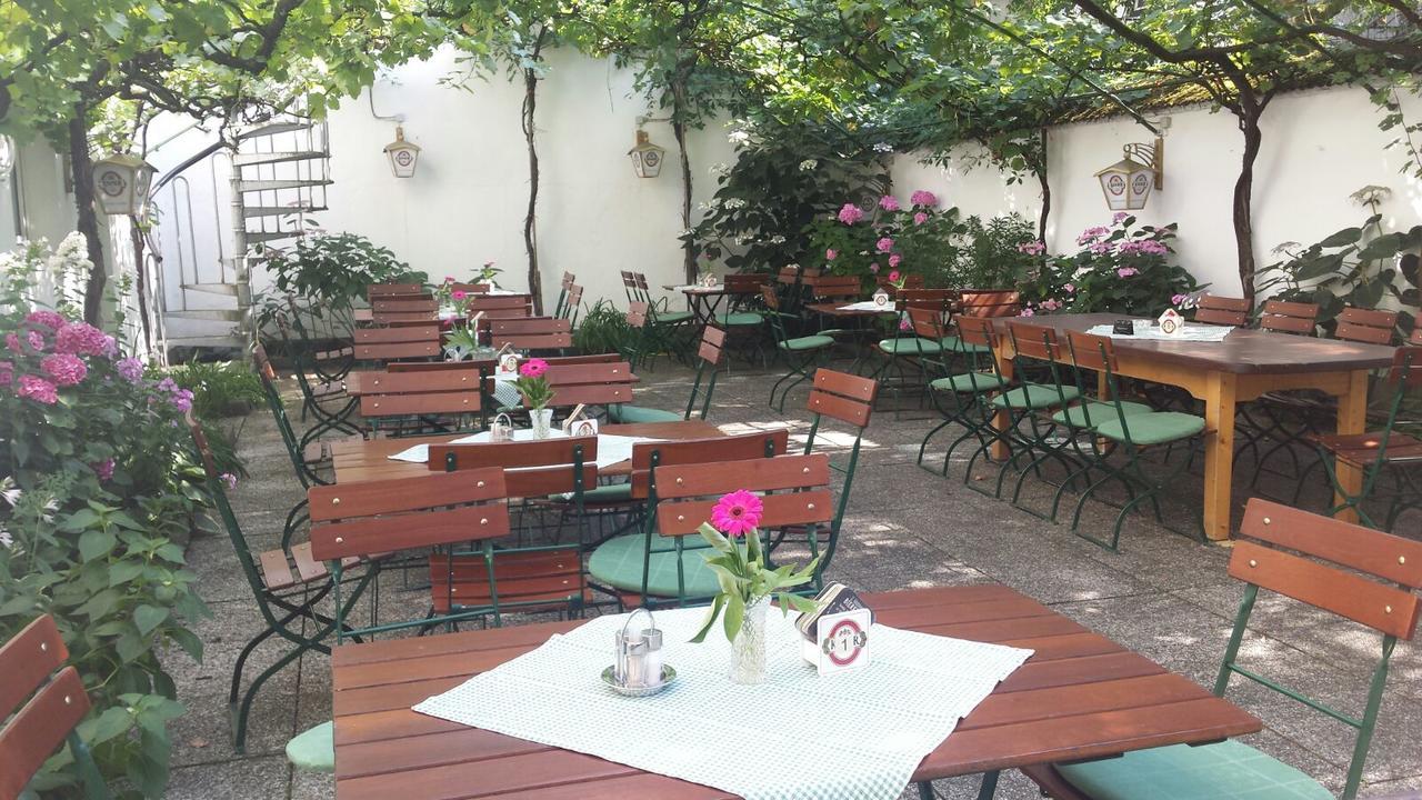 Gasthof Manner Perg Exterior photo